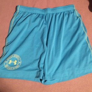 Mesh under armour shorts - medium