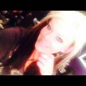 Meet your Posher, Breanne