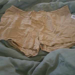 Old Navy canvas tan shorts