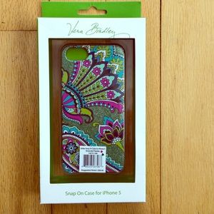 An almost brand new Vera Bradley iPhone 5 case!