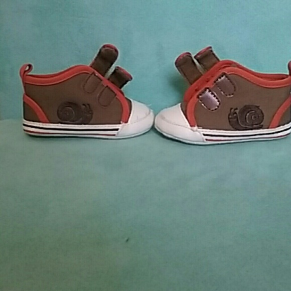 Baby shoes - Picture 3 of 3