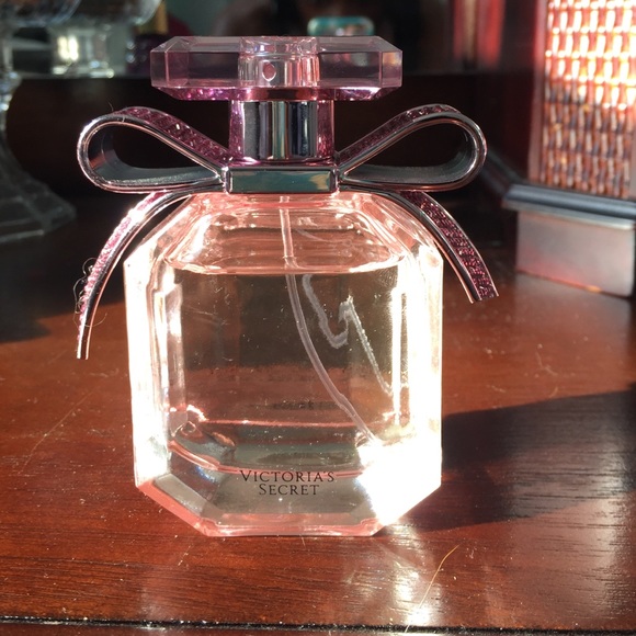 VS Bombshell Pink Diamonds Perfume