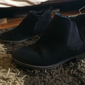 Ankle boots booties