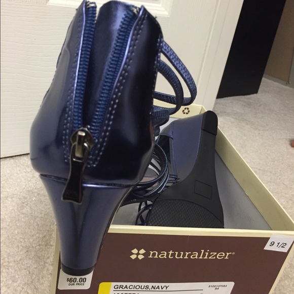 New Naturalizer blue straps wedges, size 9.5 - Picture 3 of 4