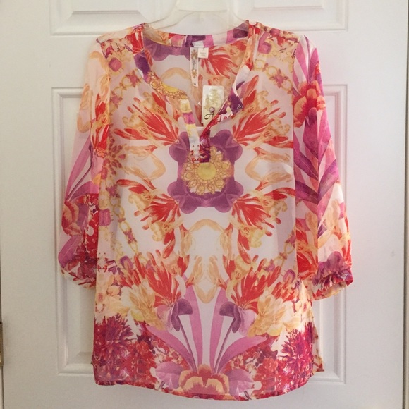 Floral lady blouse with build in cami in size S
