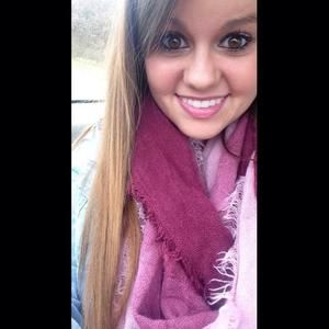 Meet your Posher, Julia