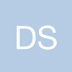 Meet your Posher, Desiree