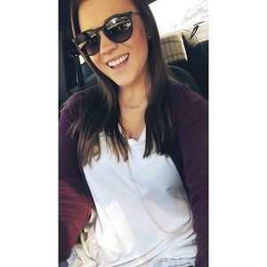 Meet your Posher, Allison