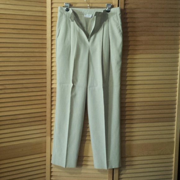 Pants - Picture 4 of 4