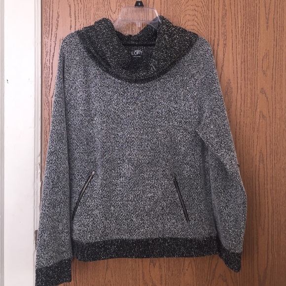 Cowl neck pullover - Picture 1 of 1