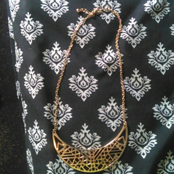 Forever 21 Necklace