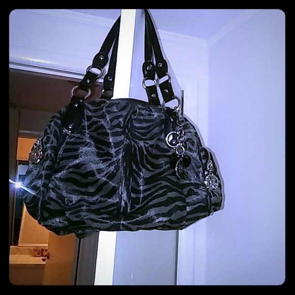 Kathy Van Zealand satchel purse W/ key chain