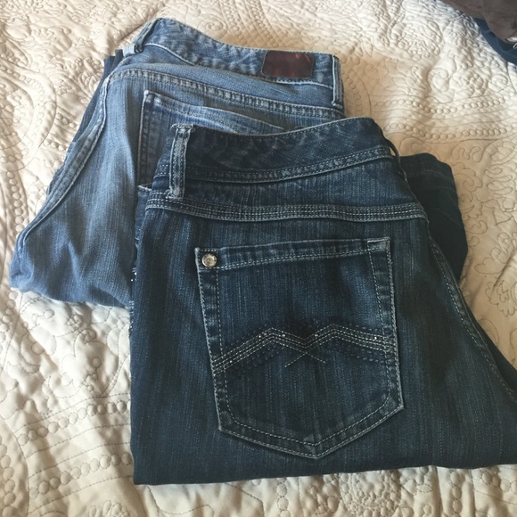 2 pairs of express jeans
