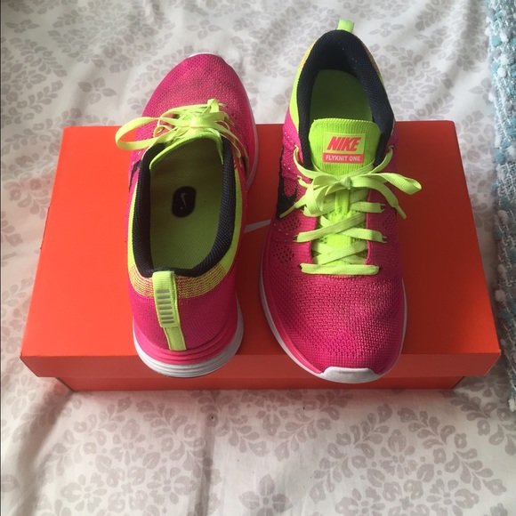 Nike Flyknit One