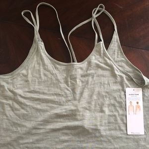 Alo Yoga Tank NWT