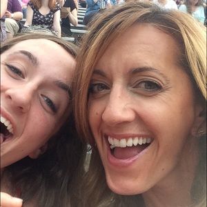 Meet your Posher, Janine