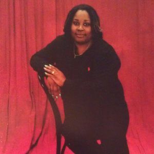 Meet your Posher, Dee