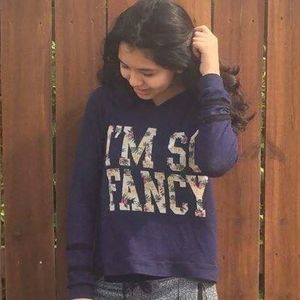 Meet your Posher, Litzy