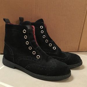 Lucky Brand black boots