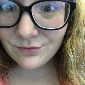 Meet your Posher, Katelynn