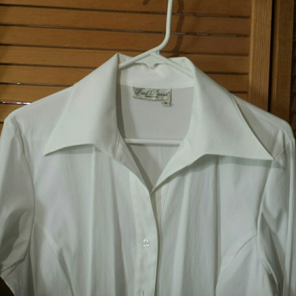 Shirt - Picture 2 of 4