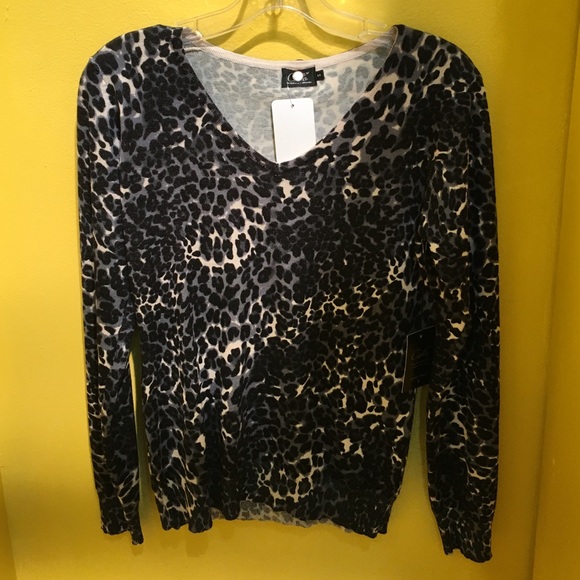 BRAND NEW cheetah sweater
