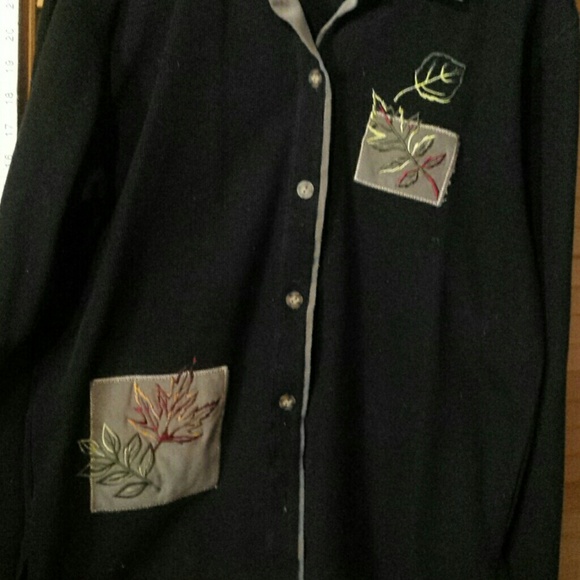 Shirt - Picture 4 of 4