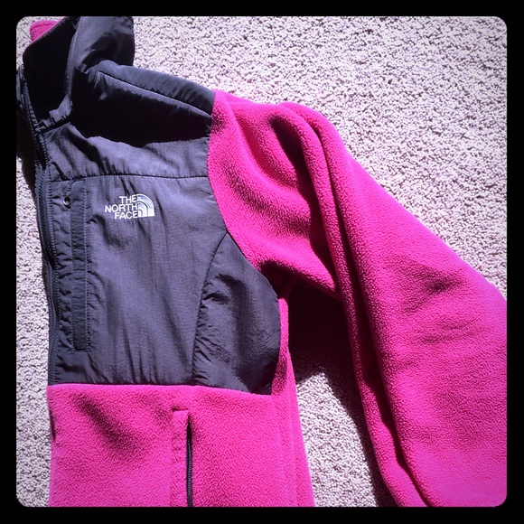 PINK North Face Denali Jacket Size M