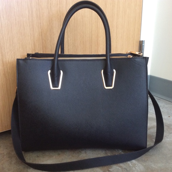 Black Purse