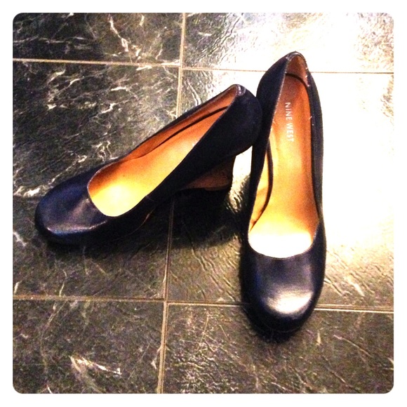 Navy blue wedges
