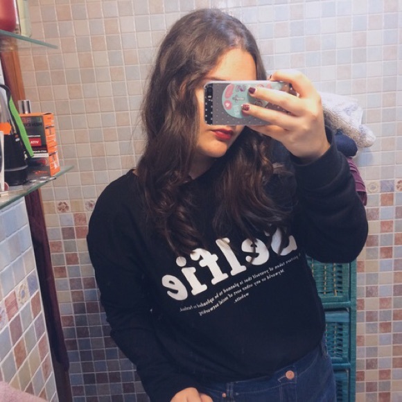 Meet your Posher, Anna - Picture 1 of 1