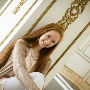 Meet your Posher, Katelyn