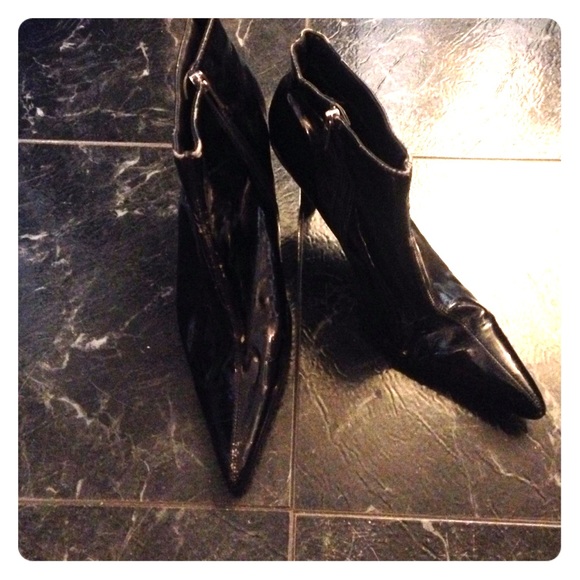 Patent leather booties