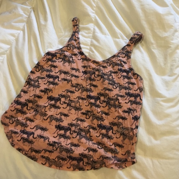pink tank