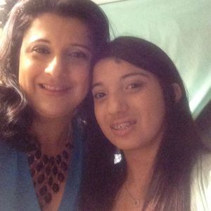 Meet your Posher, Lina