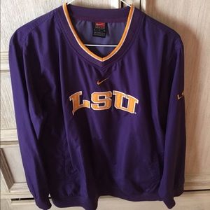 LSU pull over
