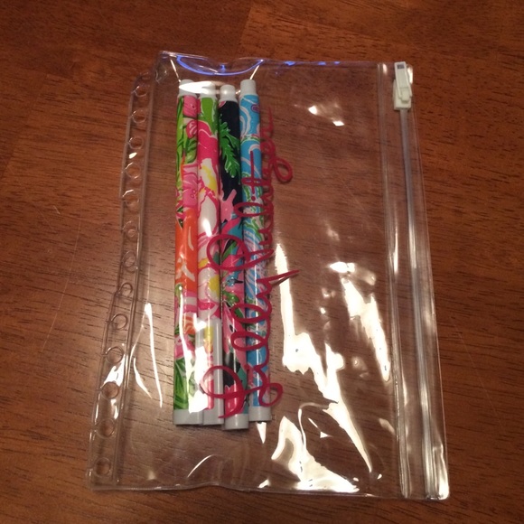 Lilly Pulitzer Accessories - Lim Ed Lilly pens & case