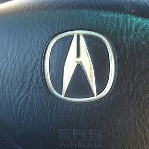 Meet your Posher, Troy