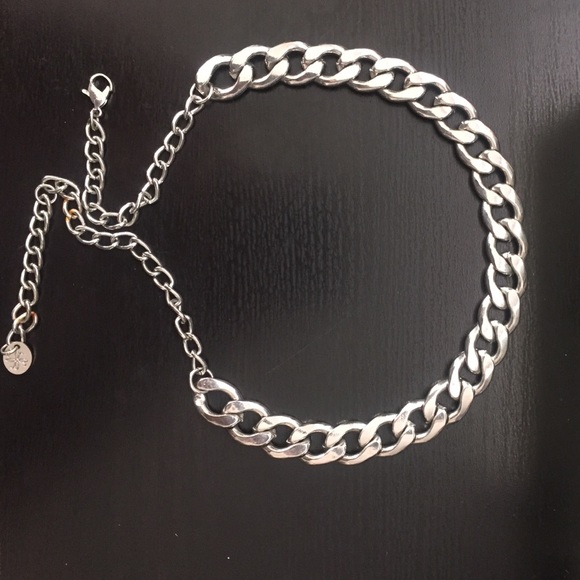 Small sliver Chain necklace