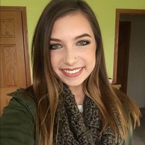 Meet your Posher, Sam