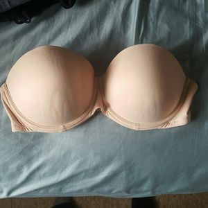 VS strapless bra