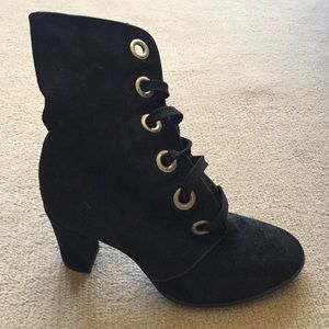 Authentic Marc Jacobs lace up boots.