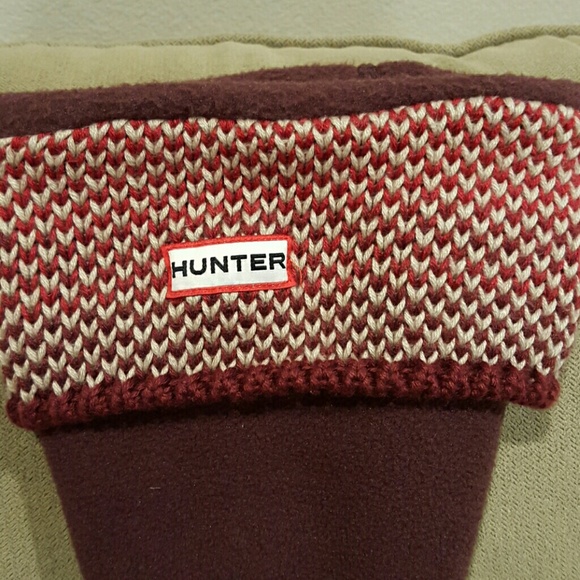 Hunter cable  knit boot socks size medium (us 5-7)