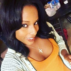 Meet your Posher, Ciera