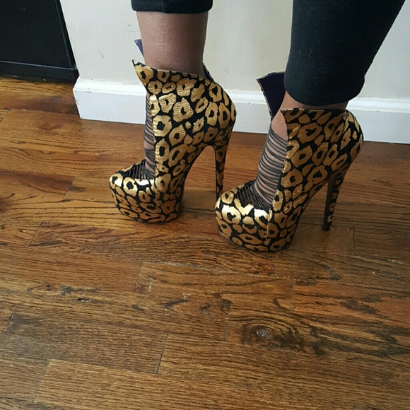 Cheetah Pumps - Picture 3 of 3