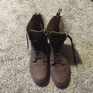 Dr. Marten brown boot