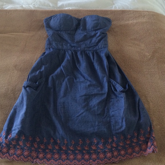 American Eagle Strapless Dress