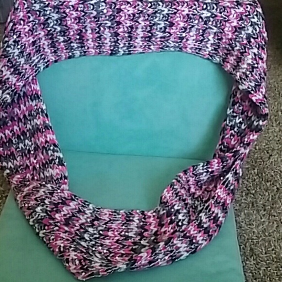Scarf - Picture 2 of 2