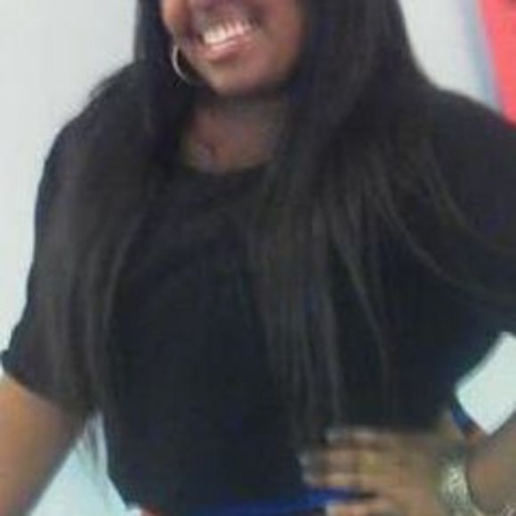 Meet your Posher, Darrinique