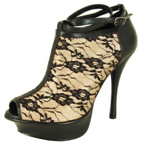 Quips Aja42 Open Toe Lace Stiletto Booties